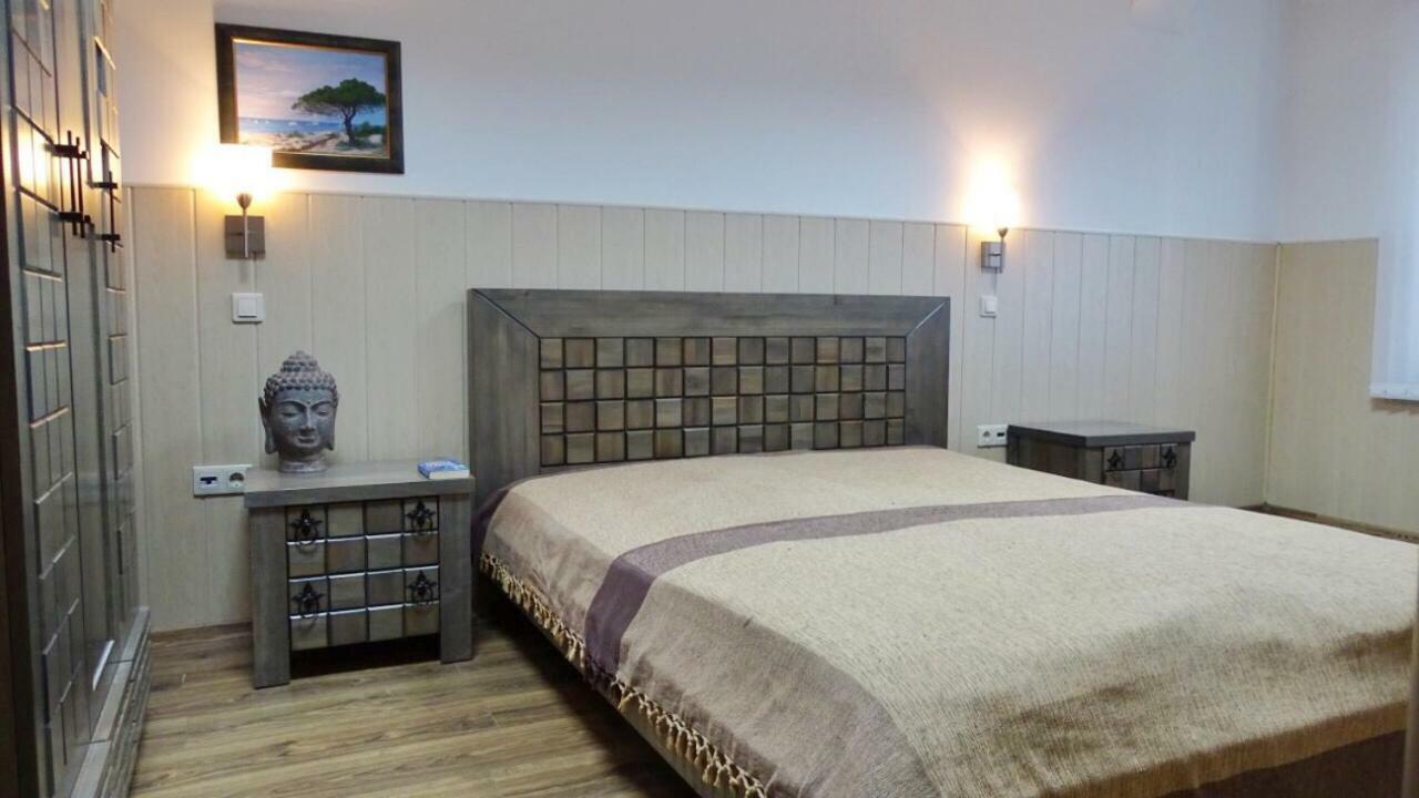 Apartment Kafedral Varna Luaran gambar